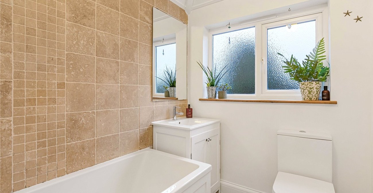 3 bedroom house for sale in Welling | Robinson Jackson