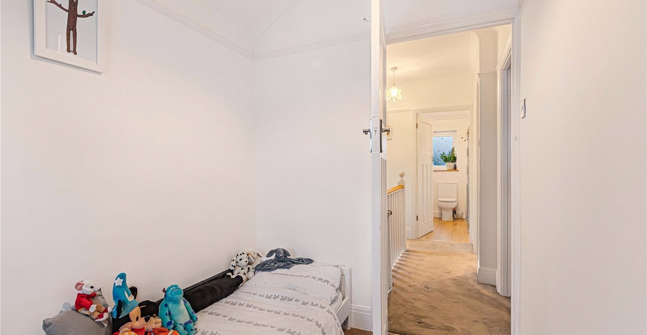 3 bedroom house for sale in Welling | Robinson Jackson