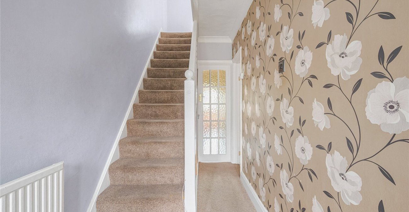 3 bedroom house for sale in Welling | Robinson Jackson