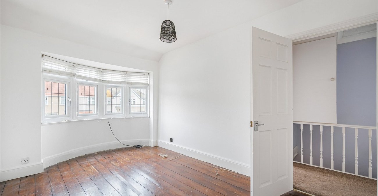 3 bedroom house for sale in Welling | Robinson Jackson