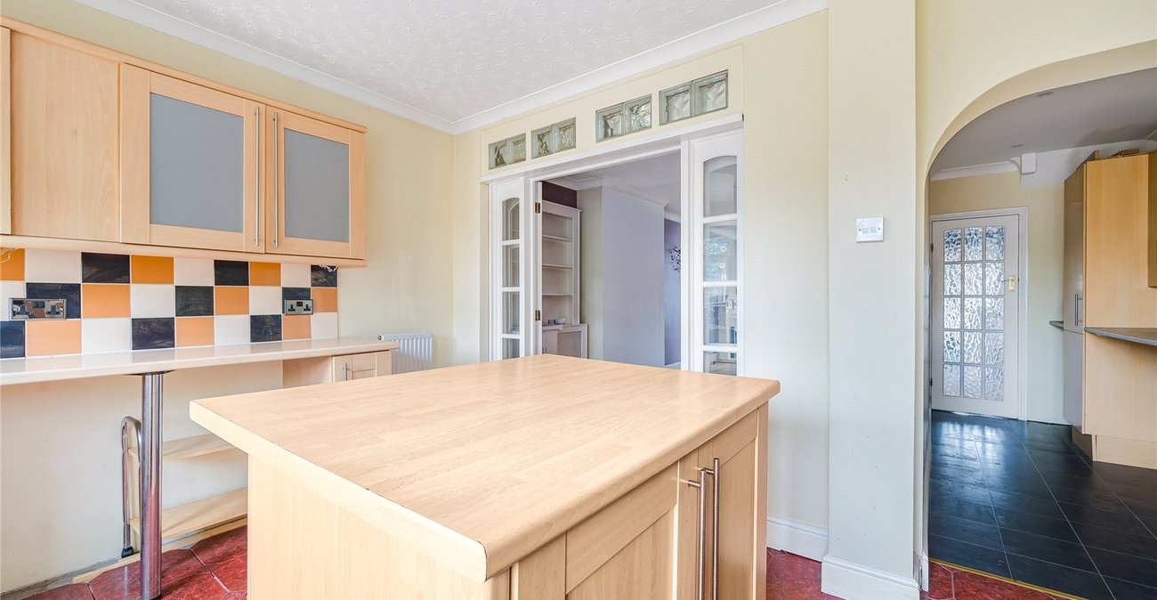 3 bedroom house for sale in Welling | Robinson Jackson
