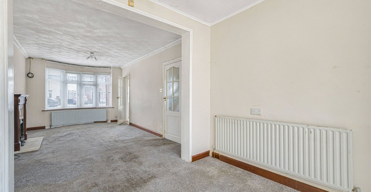 3 bedroom house for sale in Welling | Robinson Jackson