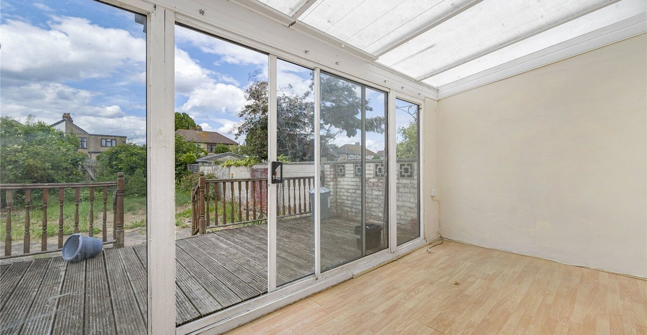 3 bedroom house for sale in Welling | Robinson Jackson