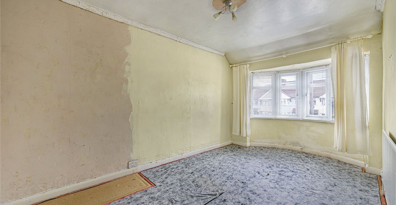 3 bedroom house for sale in Welling | Robinson Jackson