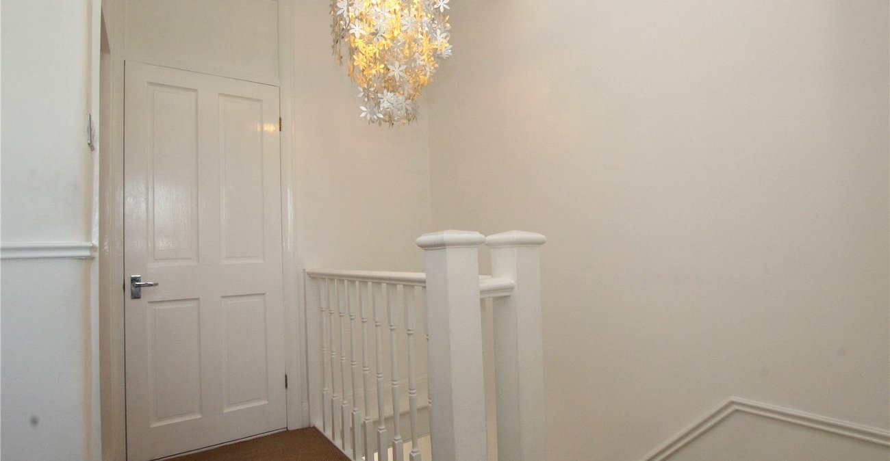 3 bedroom house for sale in Shooters Hill | Robinson Jackson