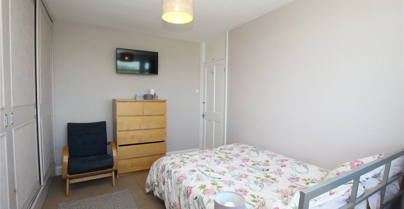3 bedroom house for sale in Shooters Hill | Robinson Jackson