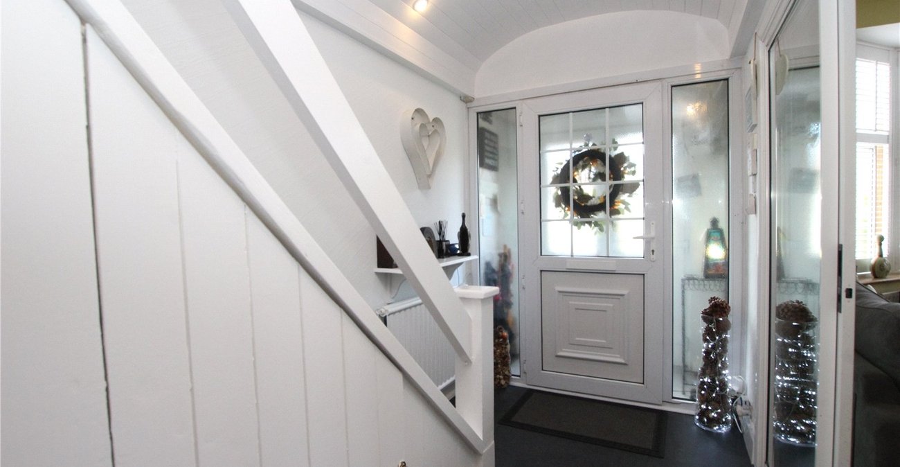 4 bedroom house for sale in Shooters Hill | Robinson Jackson