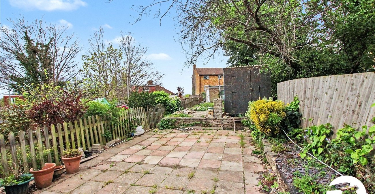 3 bedroom house for sale in Shooters Hill | Robinson Jackson