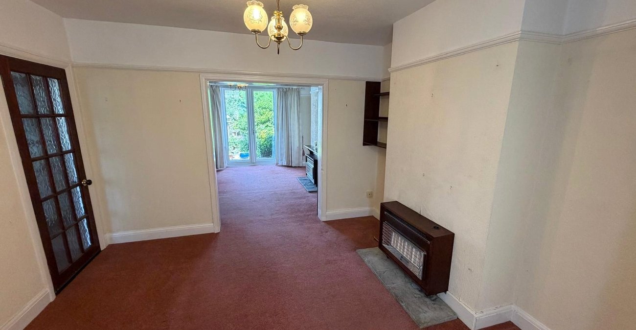 3 bedroom house for sale in Shooters Hill | Robinson Jackson