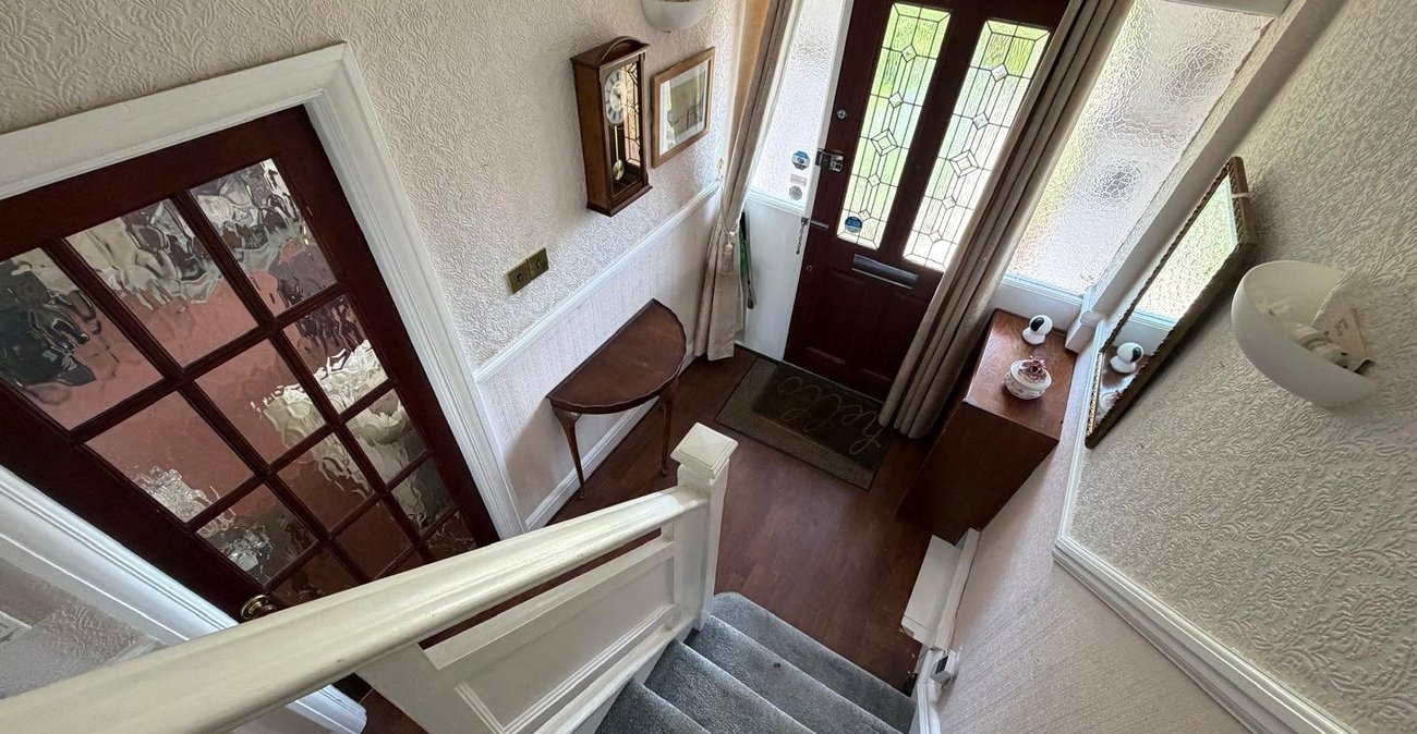 3 bedroom house for sale in Shooters Hill | Robinson Jackson
