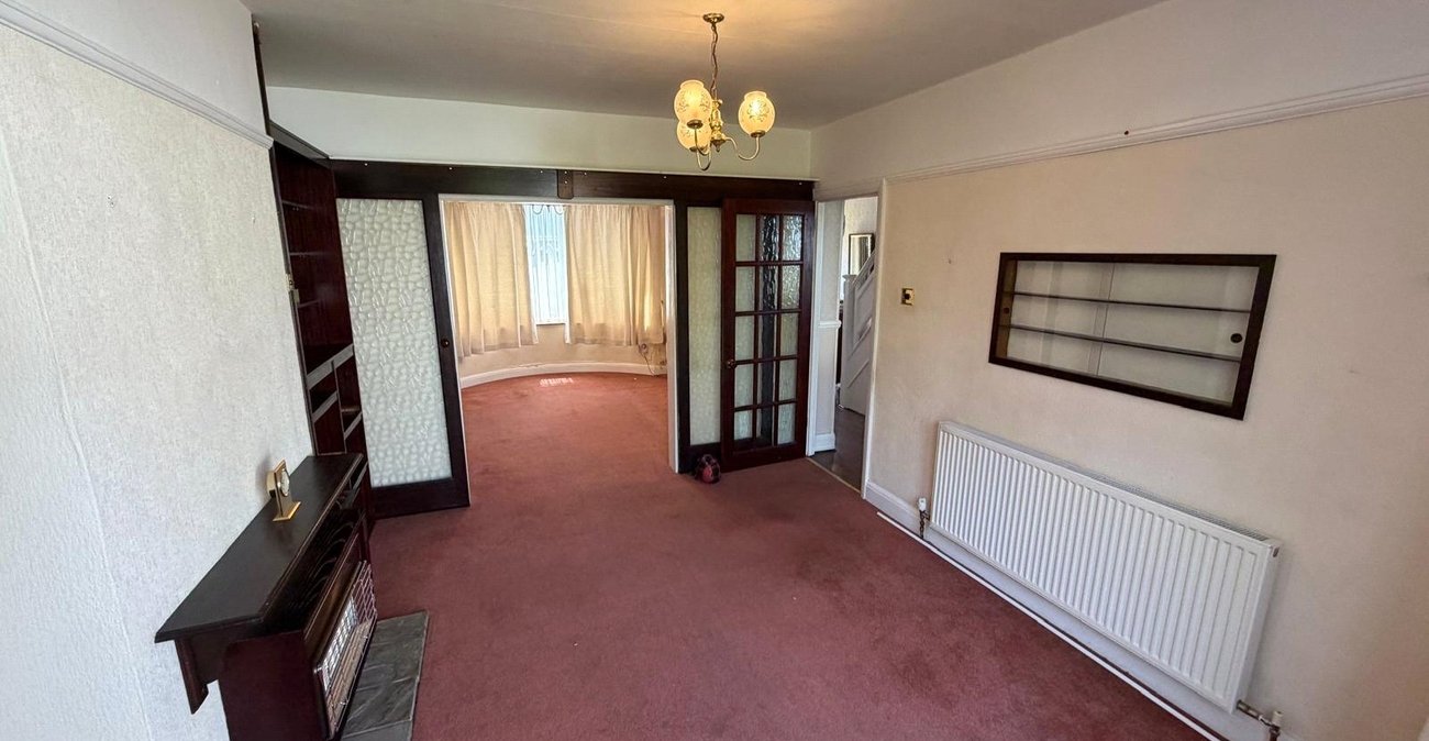 3 bedroom house for sale in Shooters Hill | Robinson Jackson