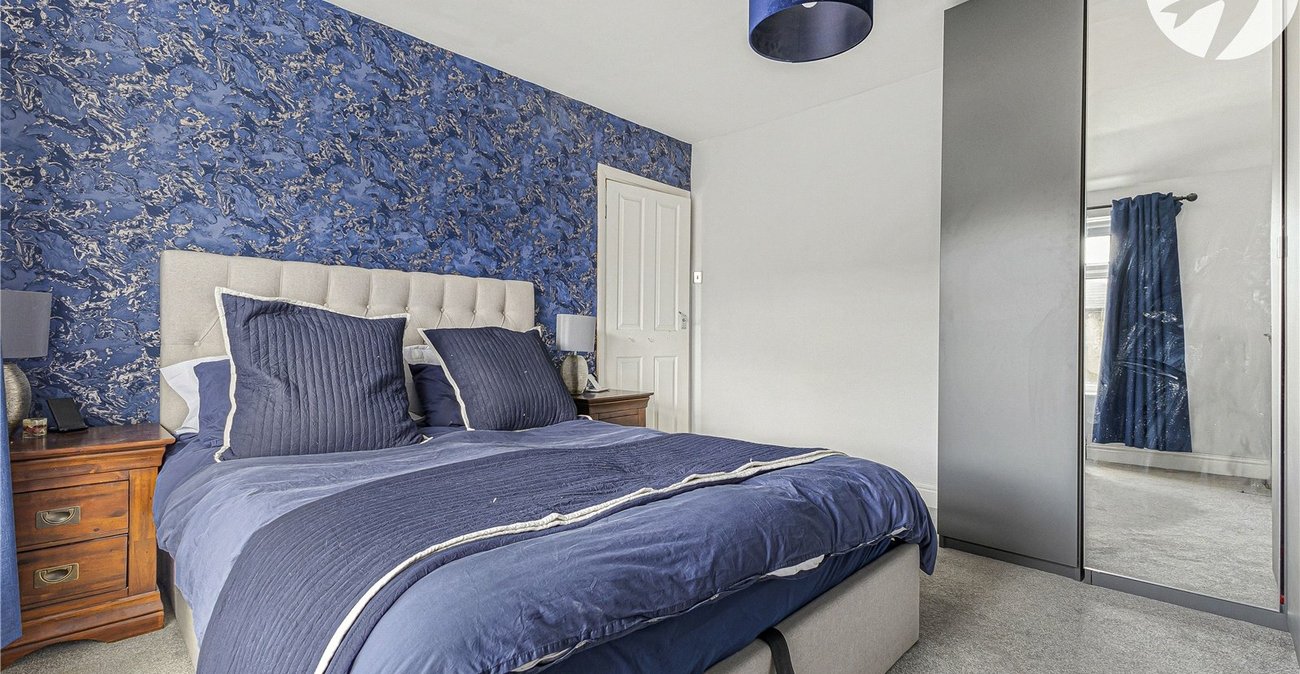 3 bedroom house for sale in Swanscombe | Robinson Jackson