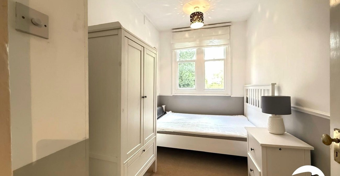 1 bedroom property for sale in London | Robinson Jackson