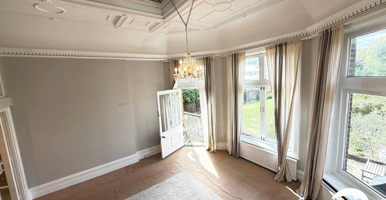1 bedroom property for sale in London | Robinson Jackson