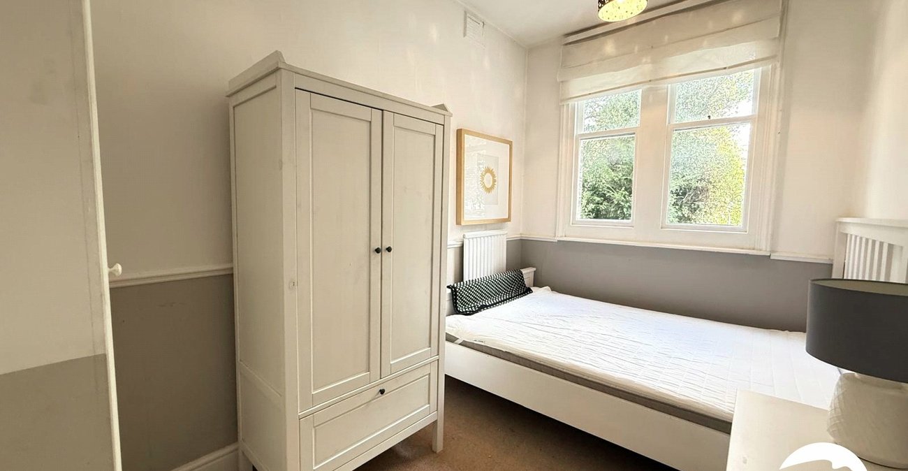 1 bedroom property for sale in London | Robinson Jackson