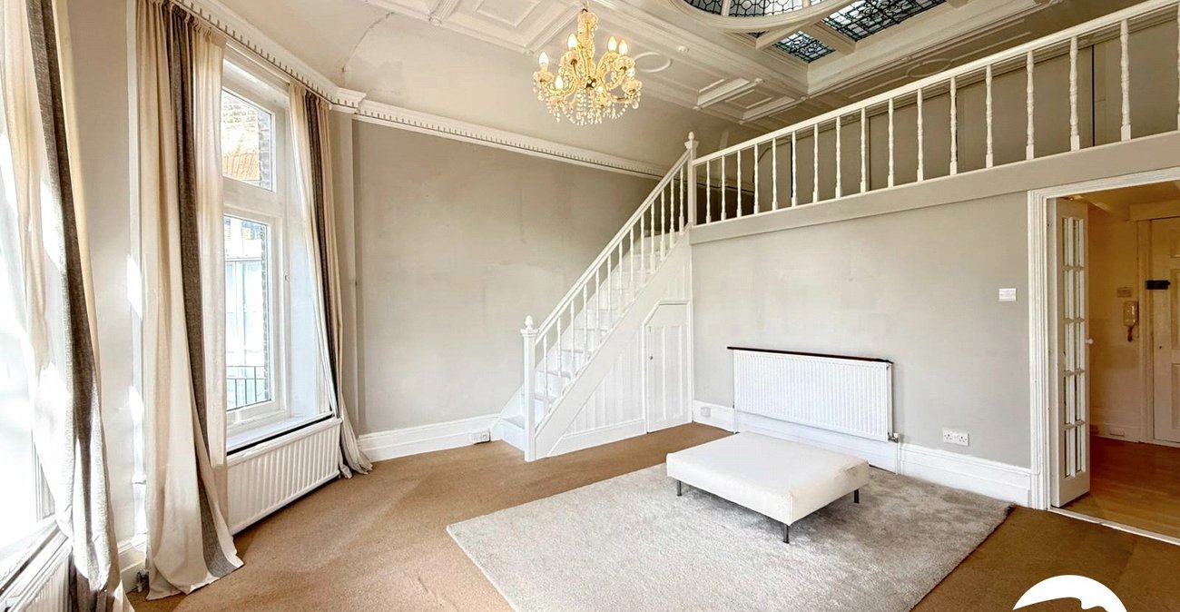 1 bedroom property for sale in London | Robinson Jackson