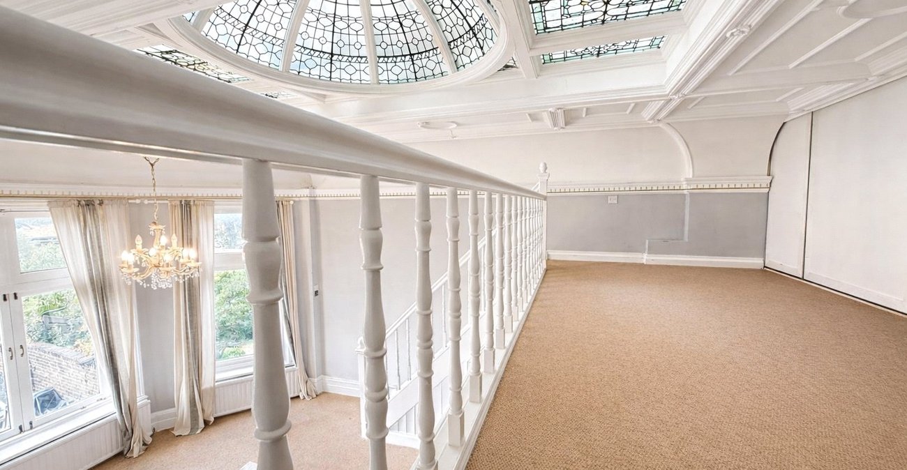 1 bedroom property for sale in London | Robinson Jackson