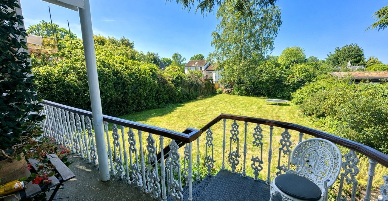 1 bedroom property for sale in London | Robinson Jackson