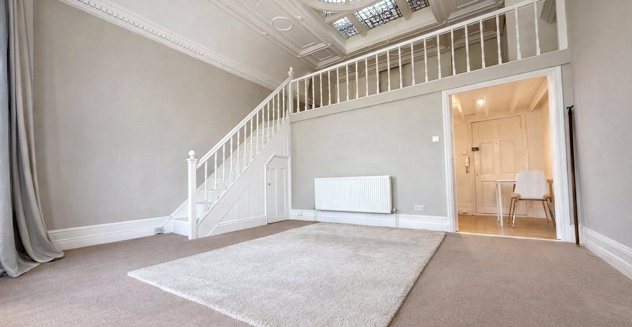 1 bedroom property for sale in London | Robinson Jackson