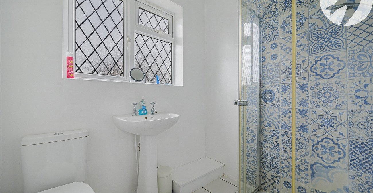 3 bedroom house for sale in West Dartford | Robinson Jackson