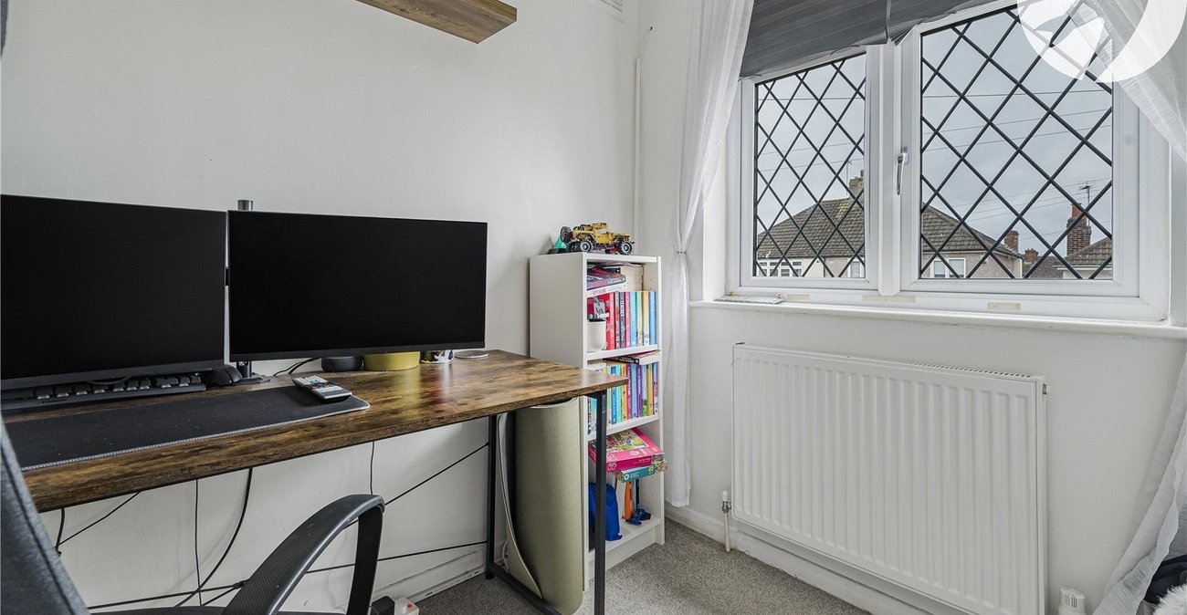 3 bedroom house for sale in West Dartford | Robinson Jackson
