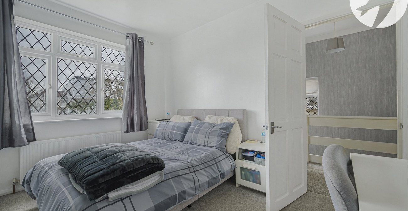 3 bedroom house for sale in West Dartford | Robinson Jackson