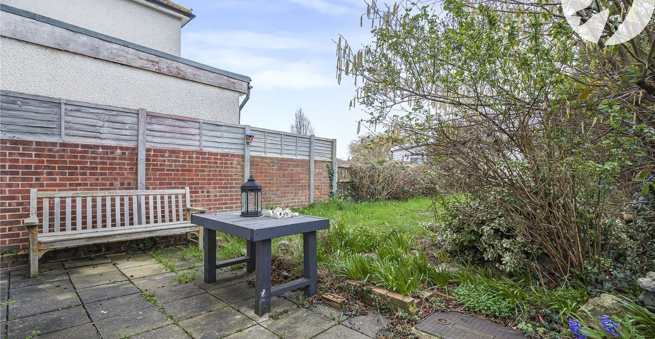 3 bedroom house for sale in West Dartford | Robinson Jackson