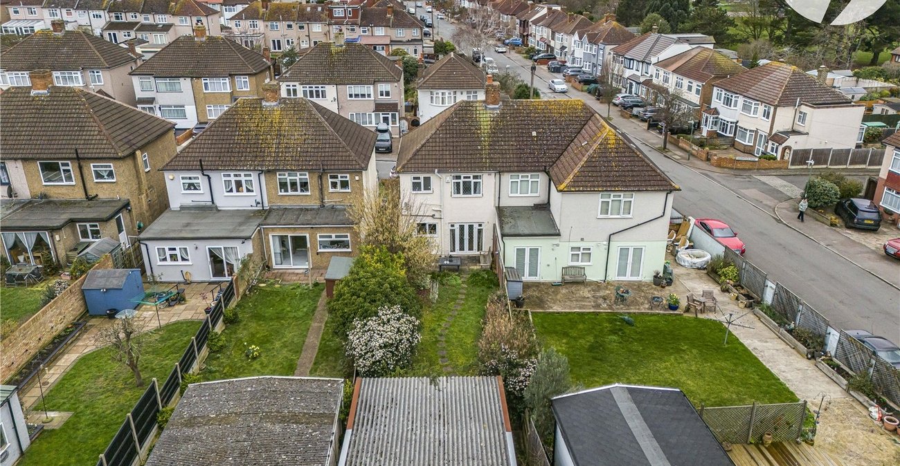 3 bedroom house for sale in West Dartford | Robinson Jackson