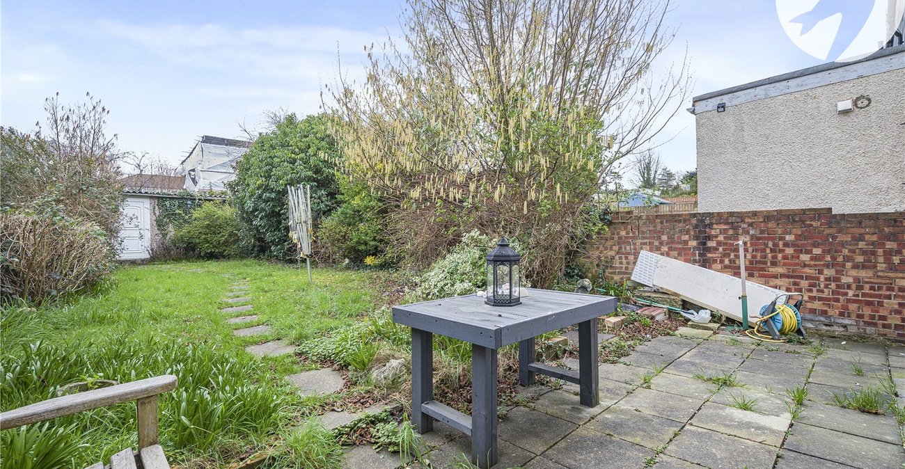 3 bedroom house for sale in West Dartford | Robinson Jackson