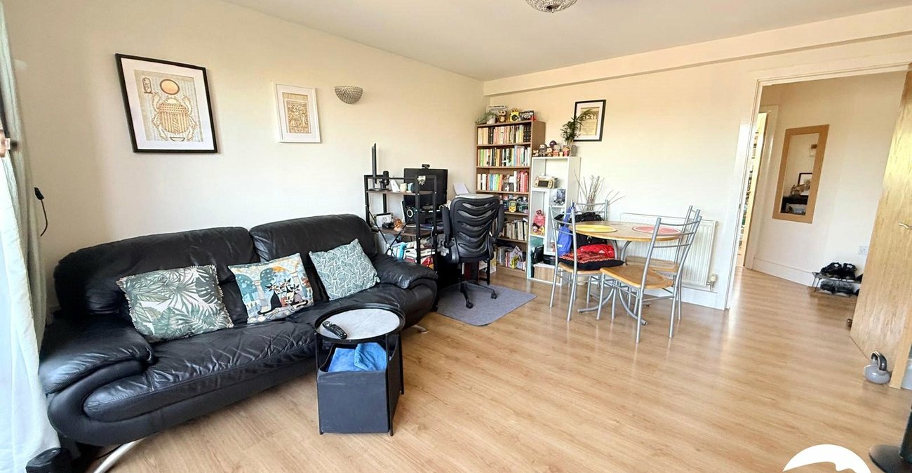 1 bedroom property for sale in London | Robinson Jackson