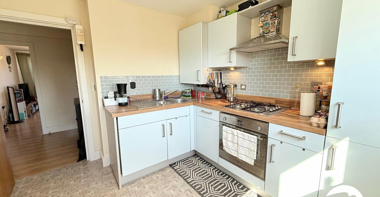 1 bedroom property for sale in London | Robinson Jackson