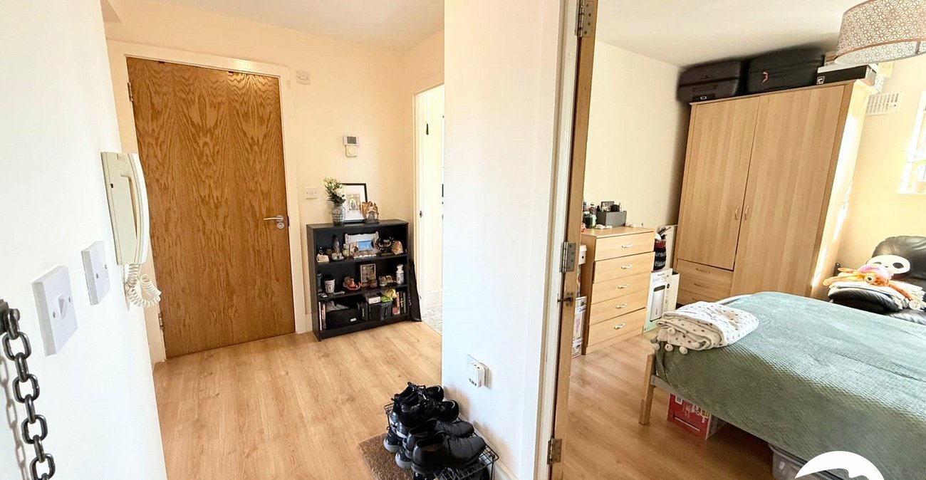 1 bedroom property for sale in London | Robinson Jackson