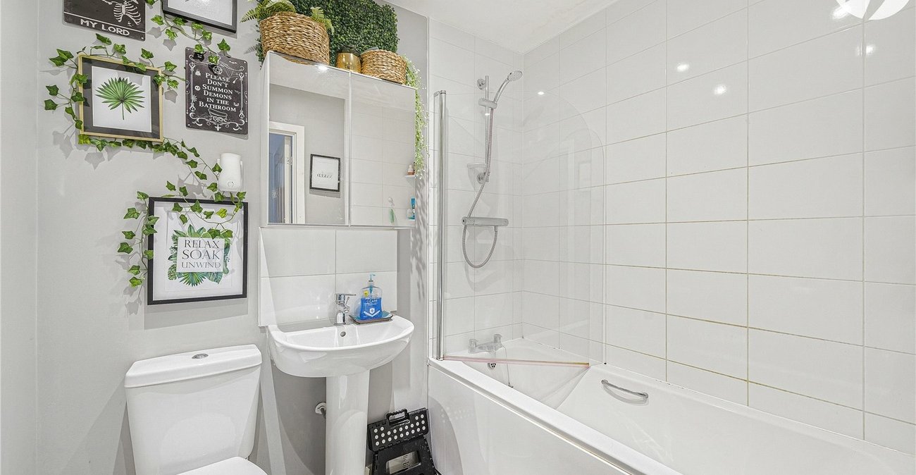 2 bedroom property for sale in Weldon | Robinson Jackson