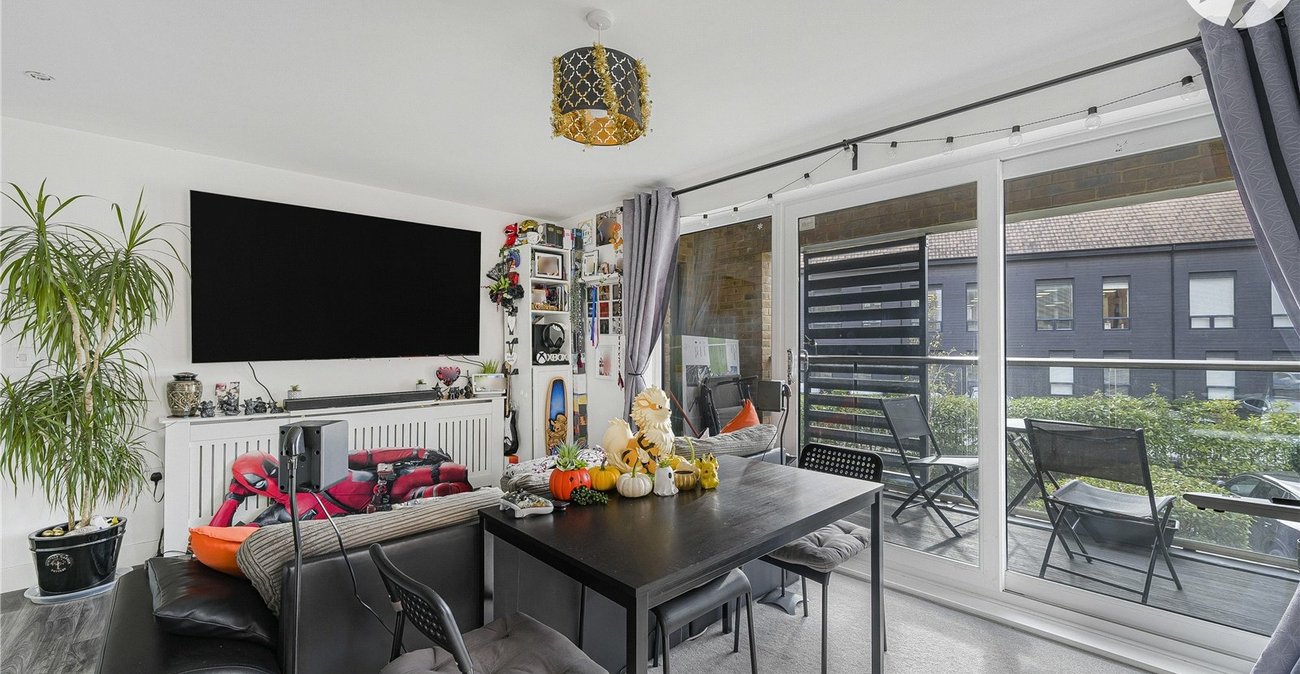 2 bedroom property for sale in Weldon | Robinson Jackson