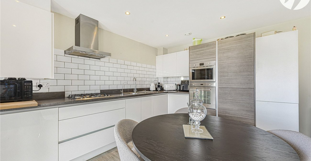 2 bedroom property for sale in Weldon | Robinson Jackson