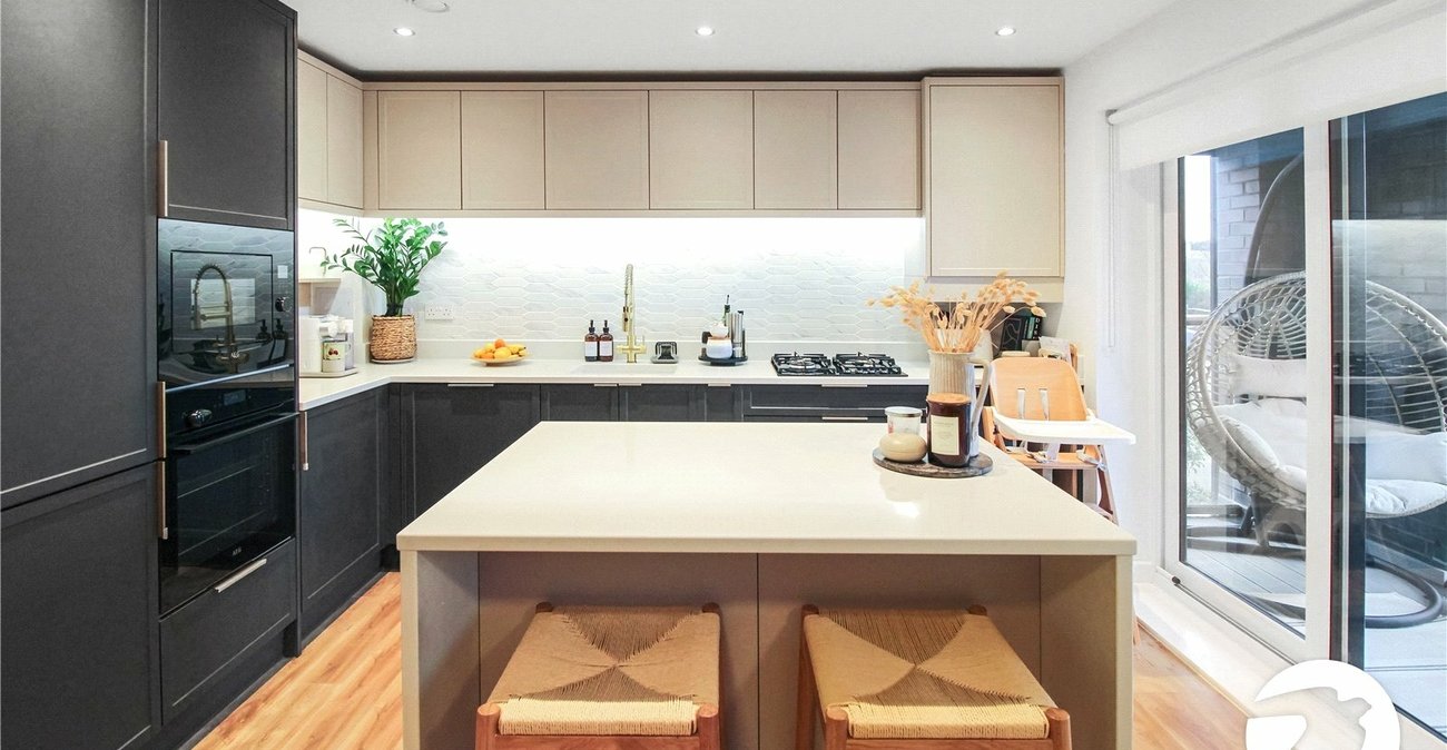 2 bedroom property for sale in Weldon | Robinson Jackson