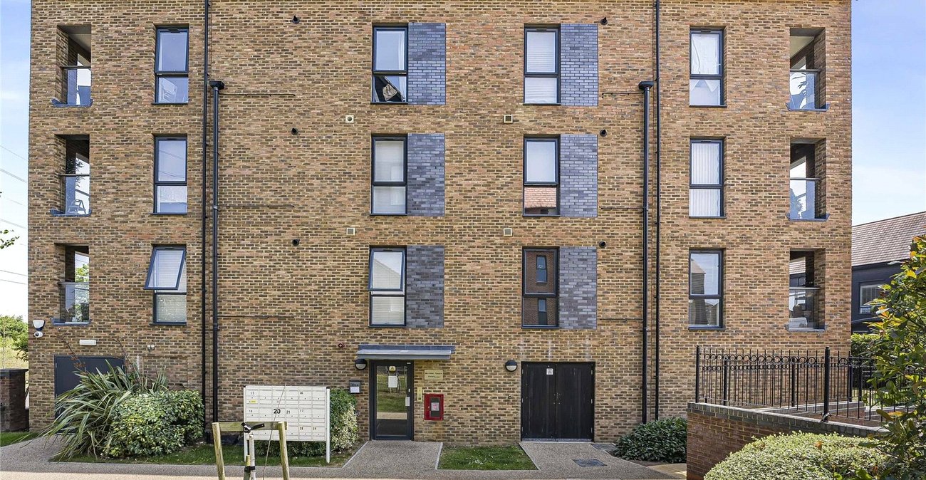2 bedroom property for sale in Weldon | Robinson Jackson