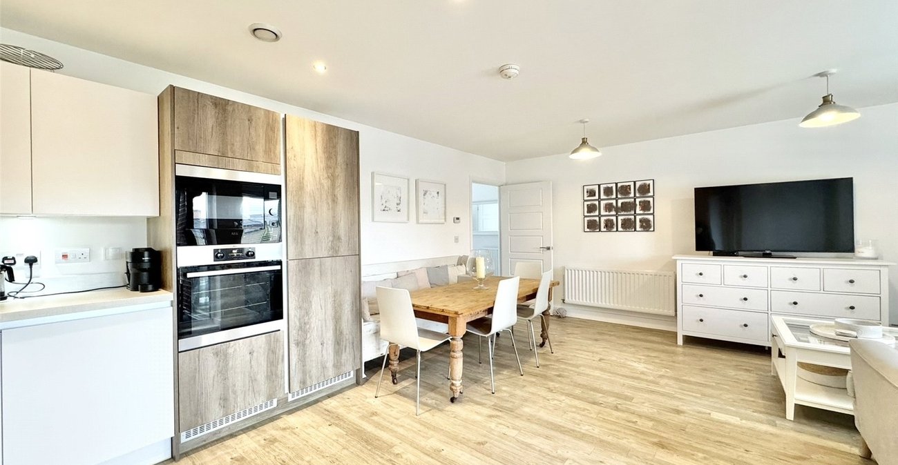 2 bedroom property for sale in Weldon | Robinson Jackson