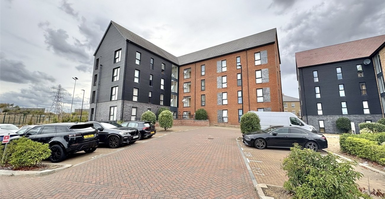 2 bedroom property for sale in Weldon | Robinson Jackson