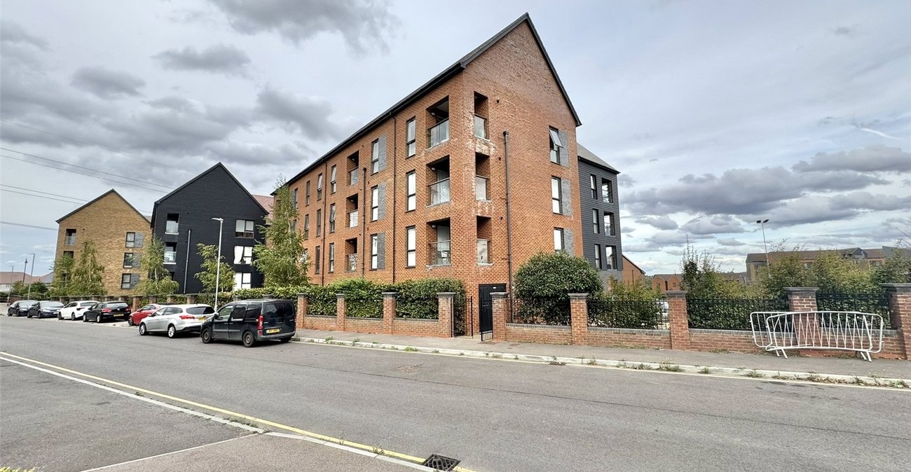 2 bedroom property for sale in Weldon | Robinson Jackson
