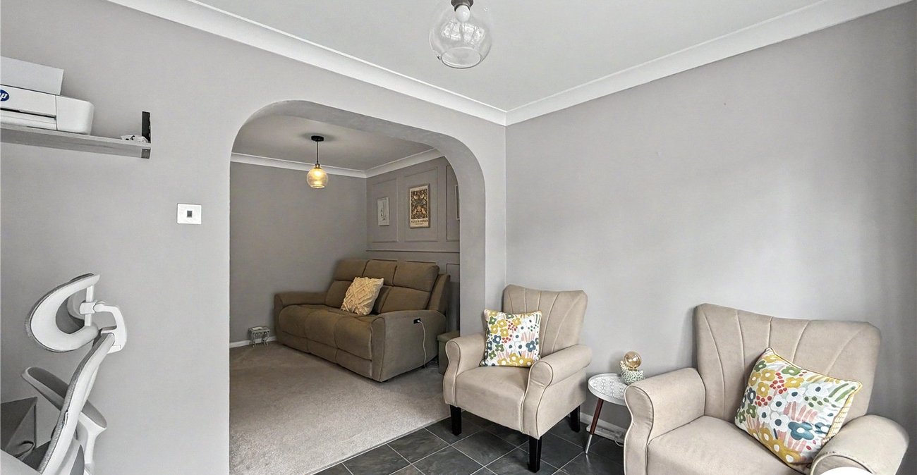 3 bedroom house for sale in Walderslade | Robinson Michael & Jackson