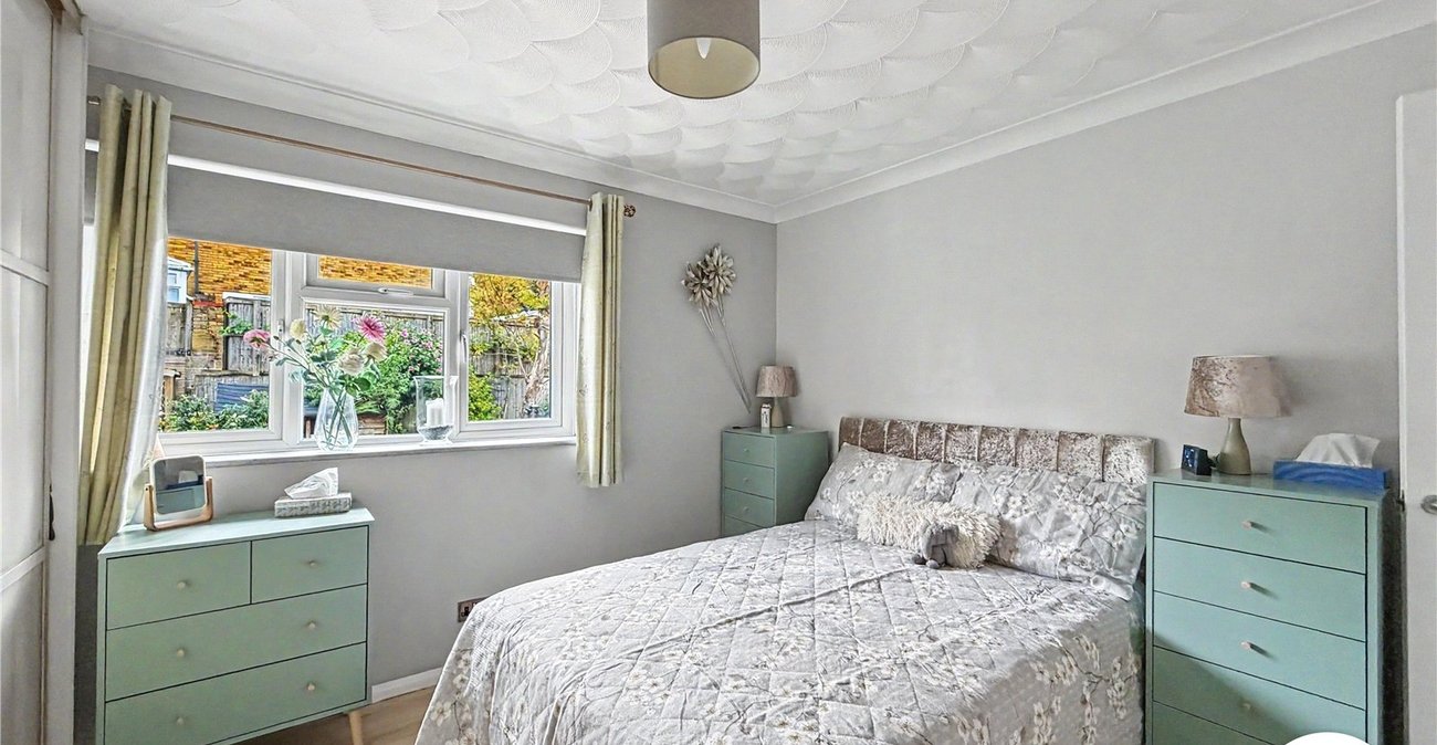 3 bedroom house for sale in Walderslade | Robinson Michael & Jackson
