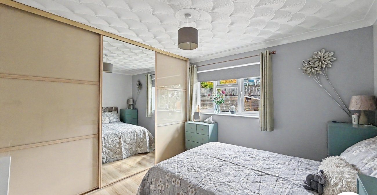 3 bedroom house for sale in Walderslade | Robinson Michael & Jackson