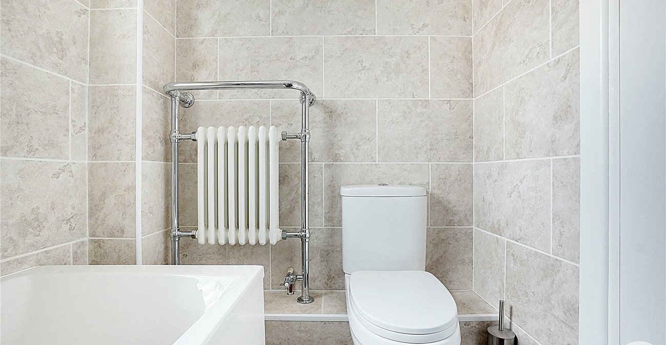 3 bedroom house for sale in Rainham | Robinson Michael & Jackson