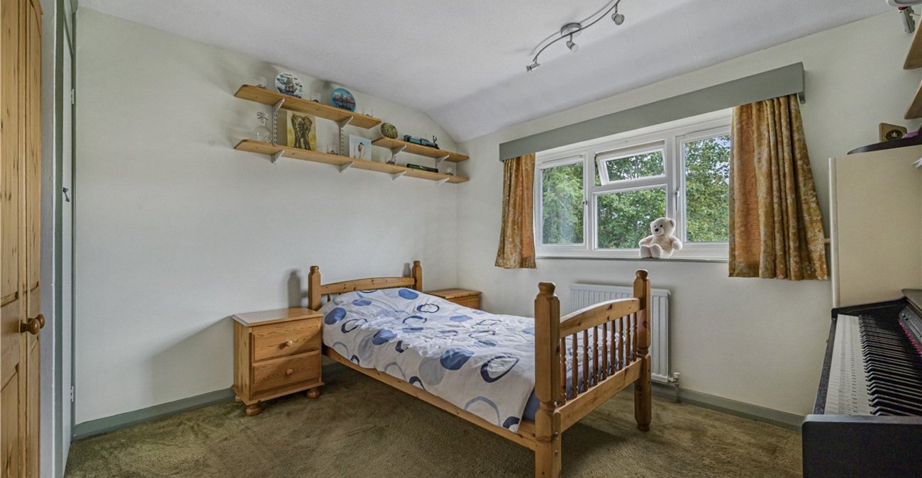 3 bedroom house for sale in Orpington | Robinson Jackson