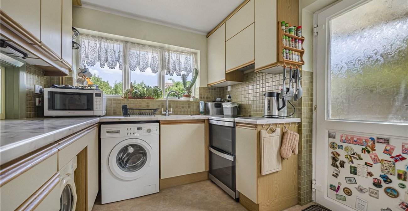 3 bedroom house for sale in Orpington | Robinson Jackson