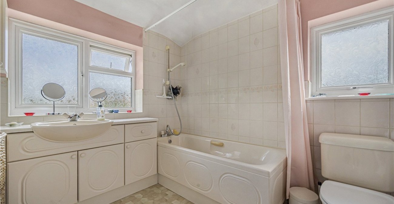 3 bedroom house for sale in Orpington | Robinson Jackson