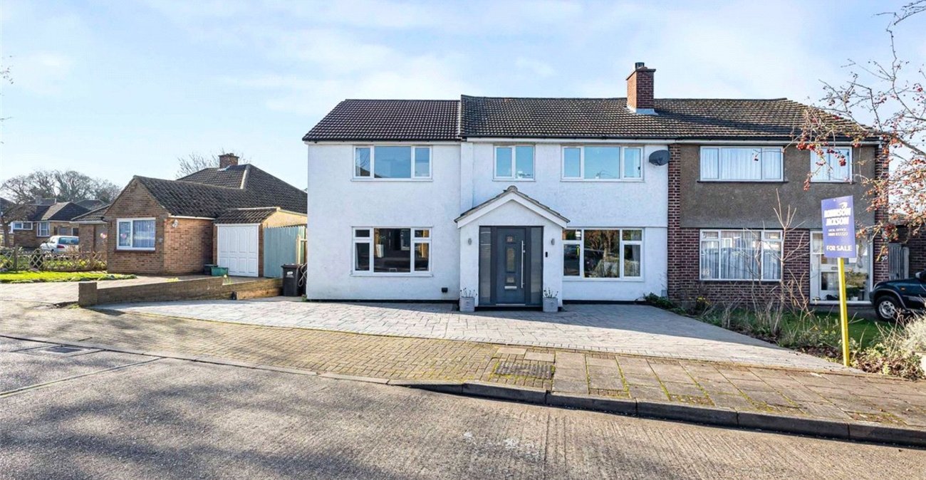 4 bedroom house for sale in Orpington | Robinson Jackson