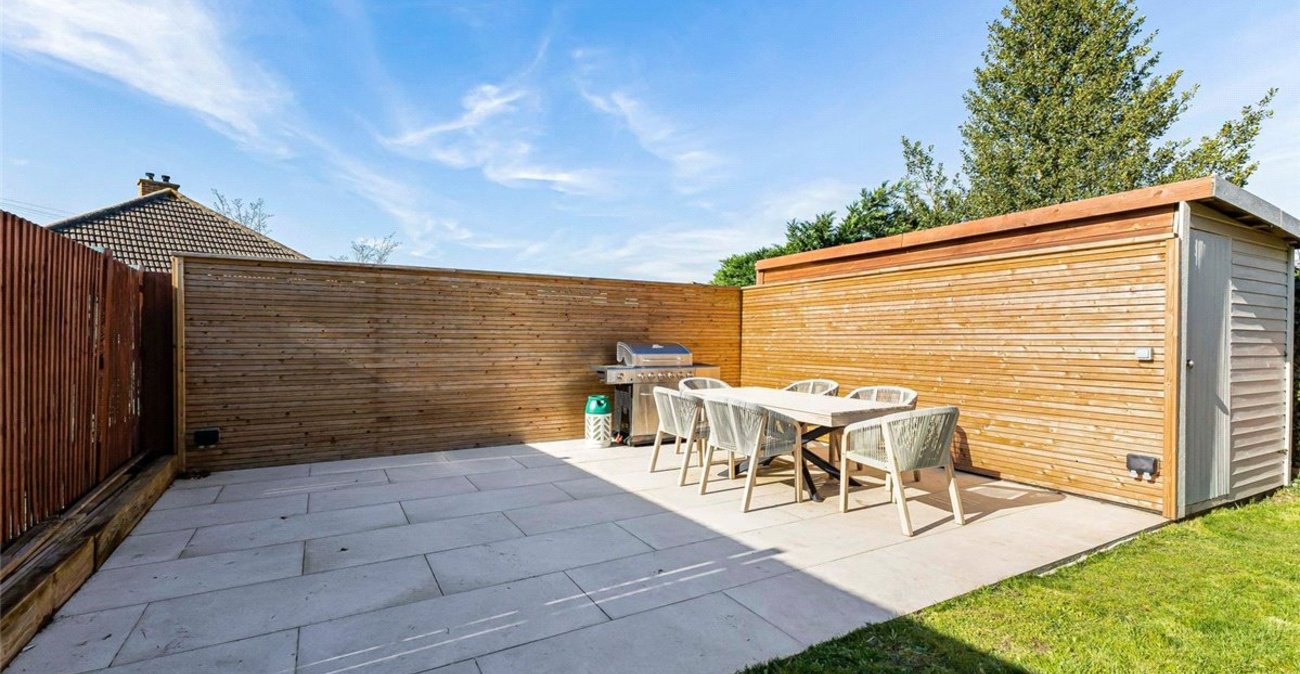 4 bedroom house for sale in Orpington | Robinson Jackson