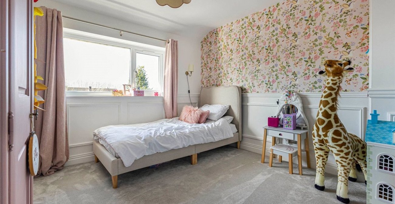 4 bedroom house for sale in Orpington | Robinson Jackson